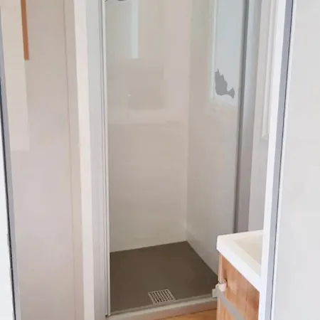 Chaleureux A Avec Piscine Partagee. * Saint-Jean-de-Monts